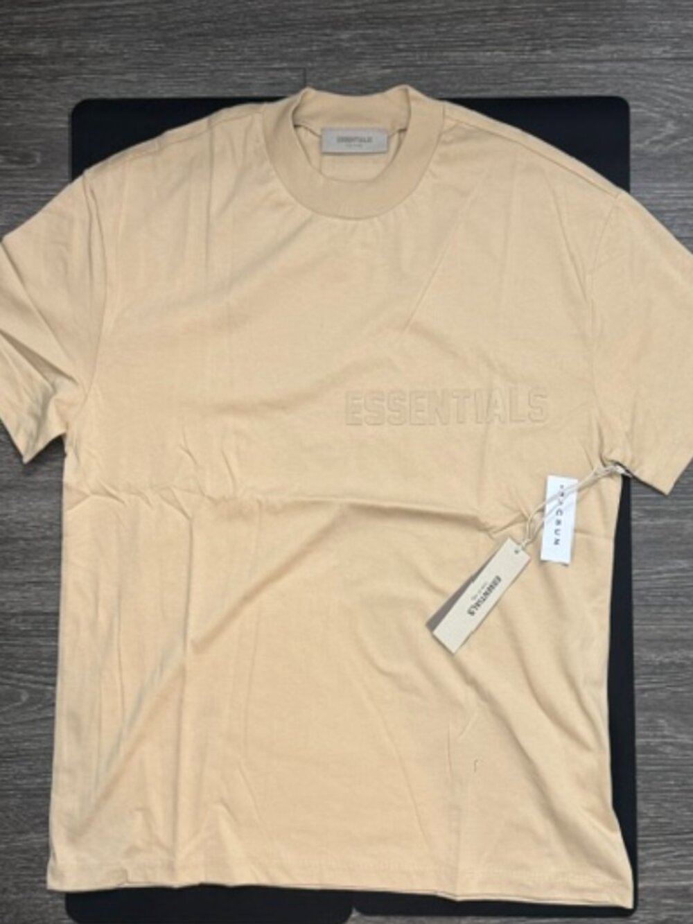 ESSENTIALS Fear of God Limited Edition Sand Colorway T-Shirt BWT & BAG